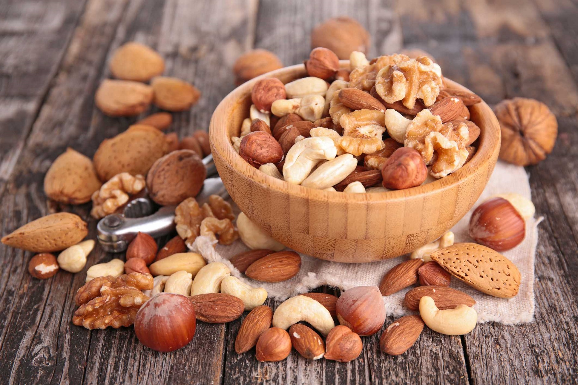 Top Facts To Know About Hazel Nuts
